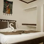 Isla Gecko Resort